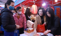 3.070 lao động Hà Tĩnh được mua hàng miễn phí trên 3.070 lao động Hà Tĩnh được mua hàng miễn phí trên